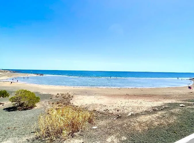 Luxury Sea Front 宏达海滩